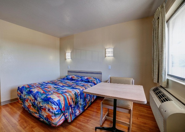 Super 7 Inn Main image